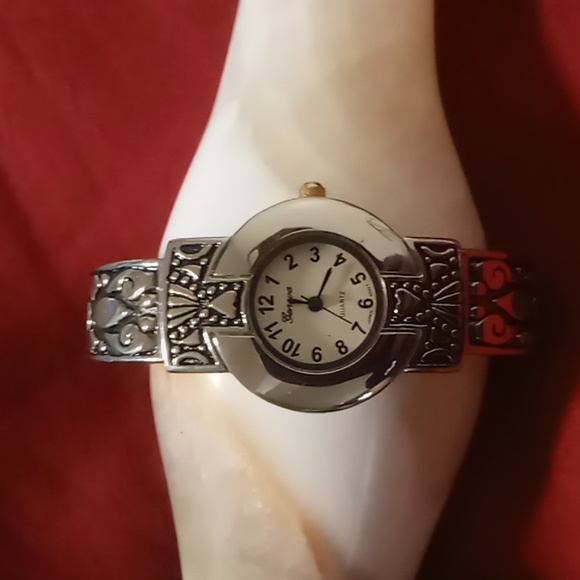 Geneva spring hinged bracelet watch stainless, silver & black accents. - Picture 7 of 8